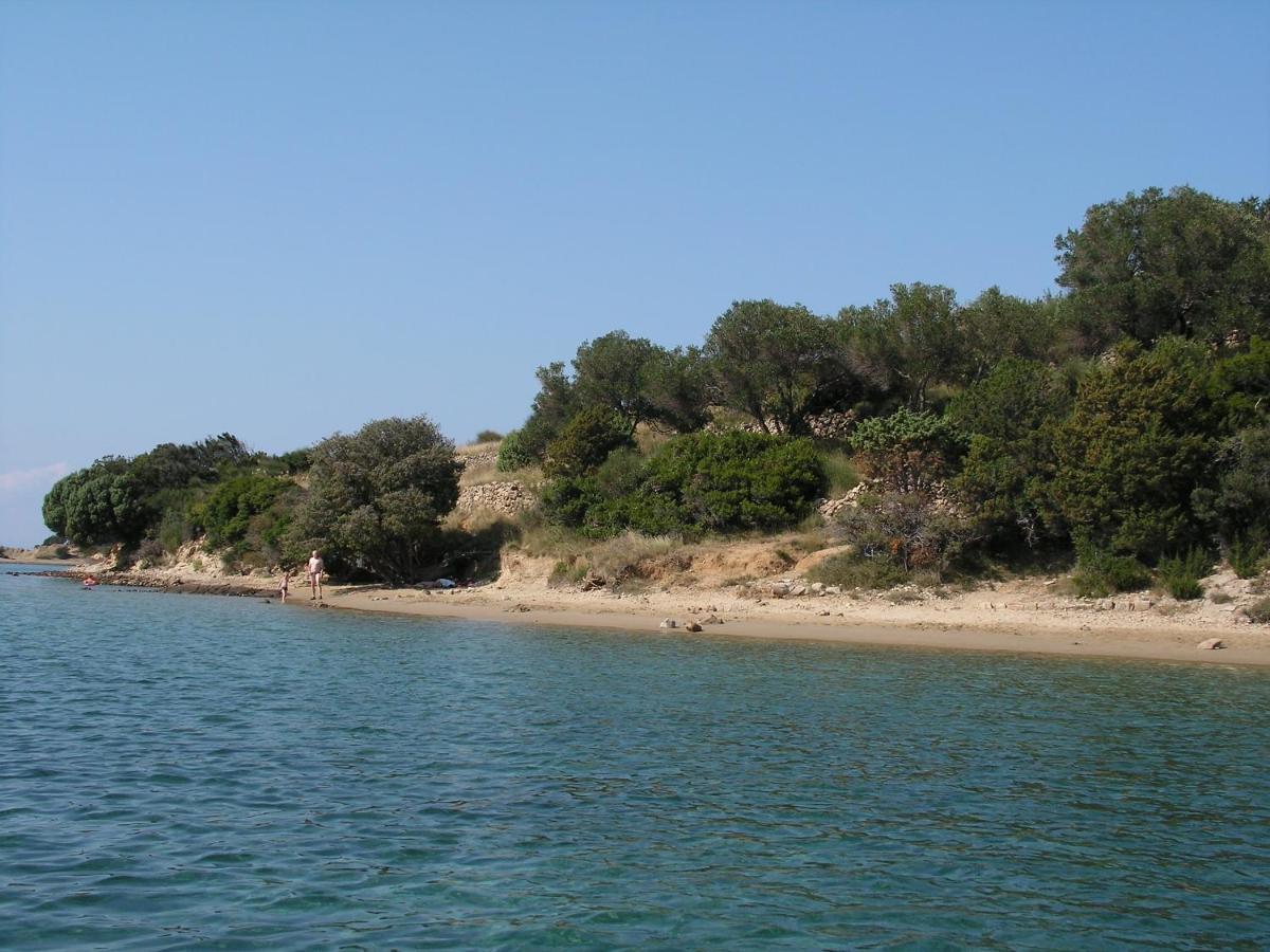 Family Friendly Apartments With A Swimming Pool Supetarska Draga - Donja, Rab - 2019 Exterior foto