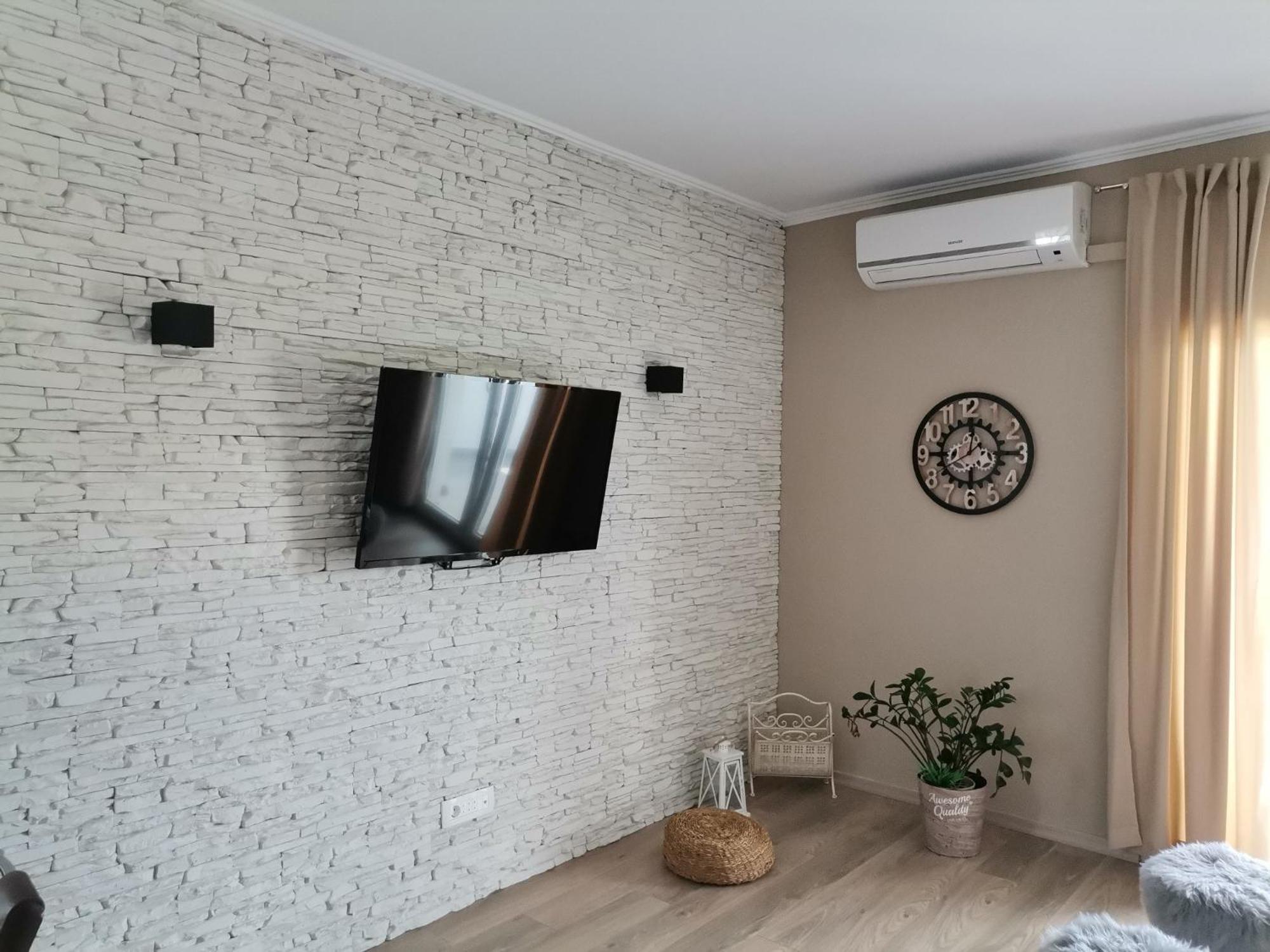 Family Friendly Apartments With A Swimming Pool Supetarska Draga - Donja, Rab - 2019 Quarto foto